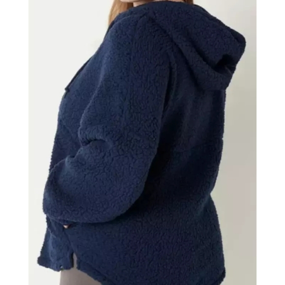 New Victoria's Secret VS PINK Sherpa half Zip Blue Sweater Size Large - Picture 2 of 6